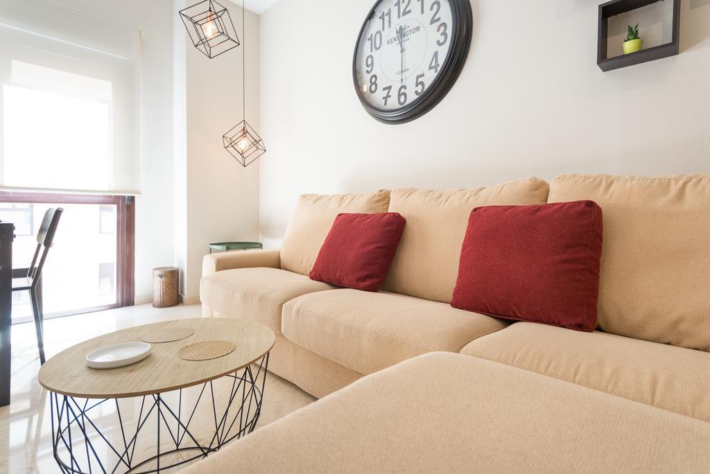 Alameda De Colon Relax & Quiet Business & Family Apartment Malaga Bagian luar foto